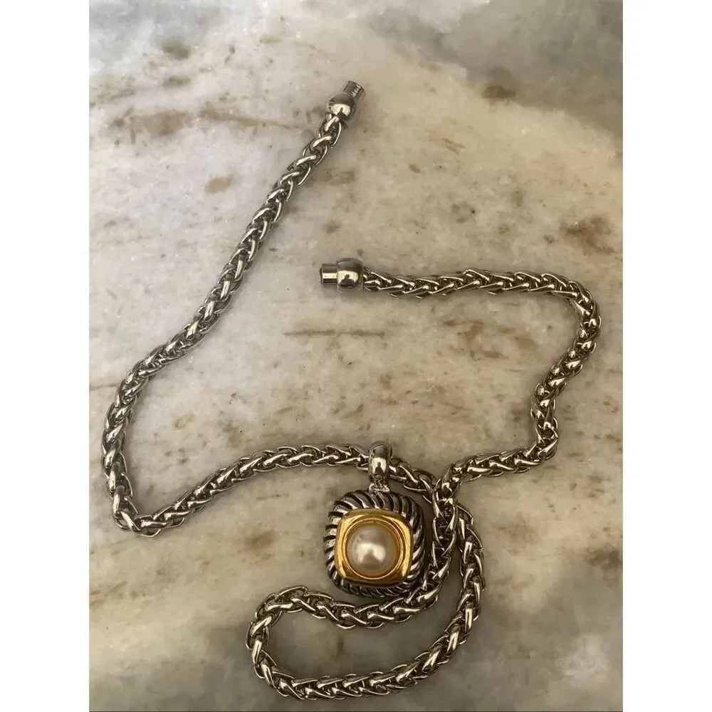 Silver Magnetic Chain with Silver Gold Pearl Pendant and matching Clip Earrings - Picture 2 of 5